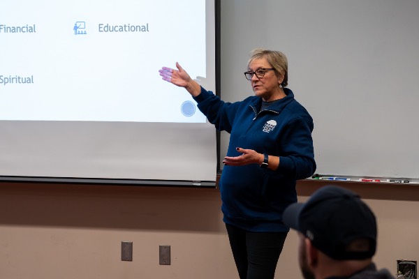 Dr. Lori Sirs teaches her intro to behavioral healthcare class during fall quarter 2025.