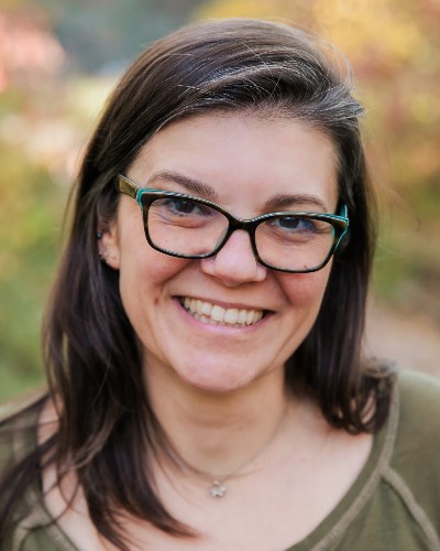 A portrait of author Stephanie Land